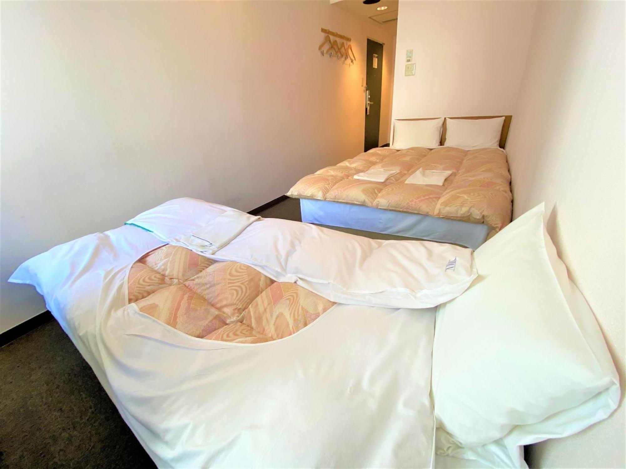 Standard Double Room Extra Bed Private Bathroom